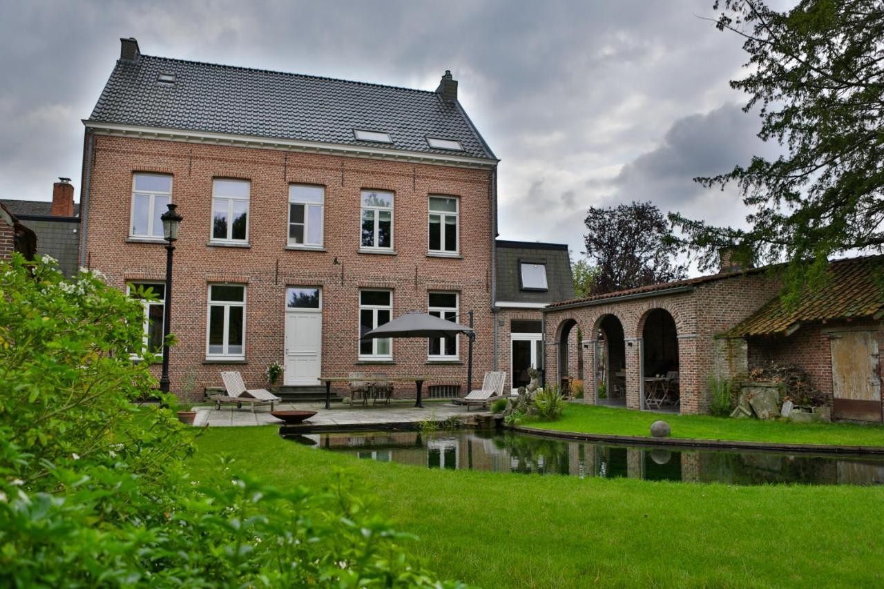 Amand'Eau - Zwemvijver, Zonneterras, Grote Tuin Sint-Amands Exterior foto